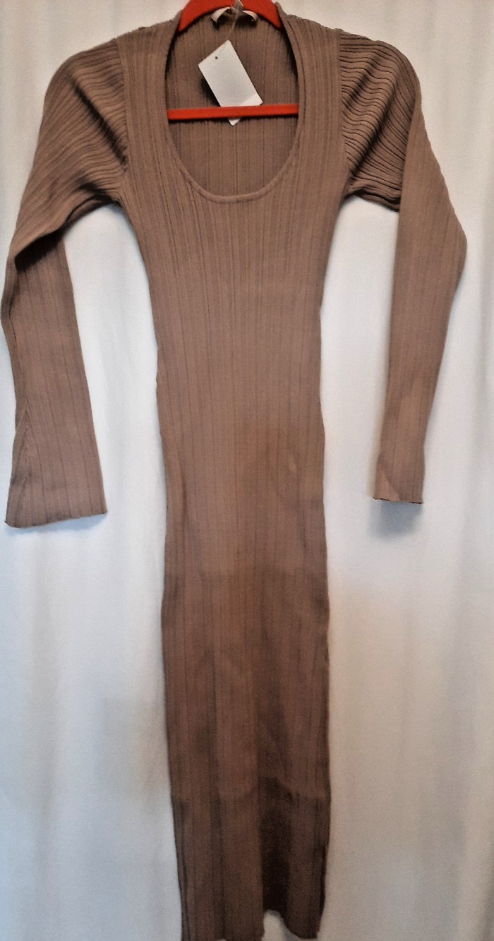 WAYF small Nude NWT Ribbed Dress Long Form Fitting tie/belt